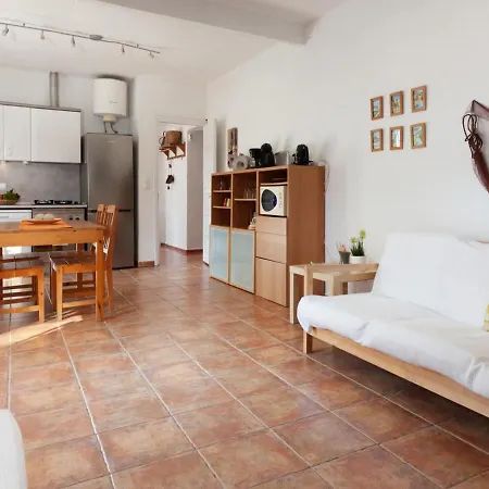 Beautiful House In Tossa توسا ذي مار