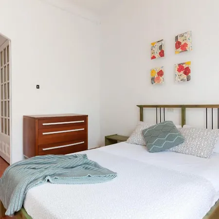 Beautiful House In Tossa توسا ذي مار