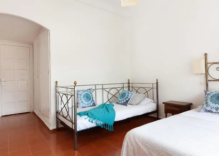 Lets Holidays Beautiful House In Tossa Nyaraló *